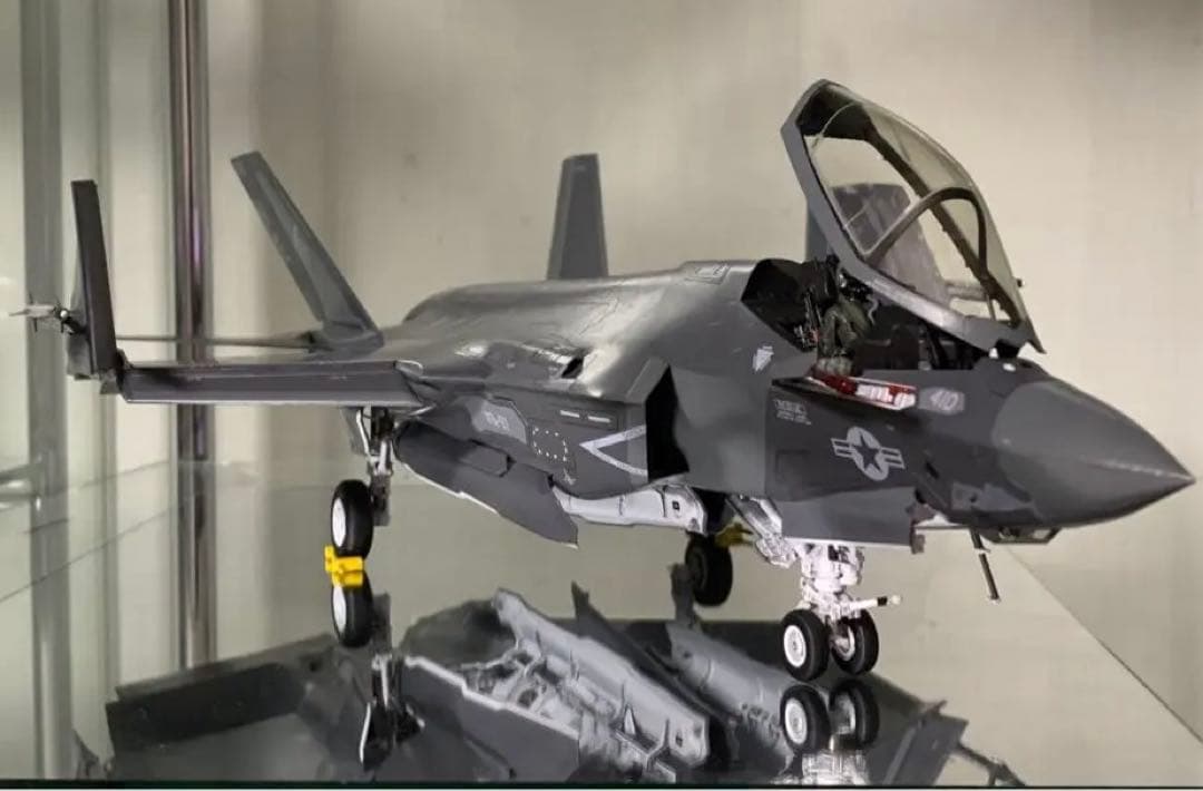 F-35 1/48スケールモデル