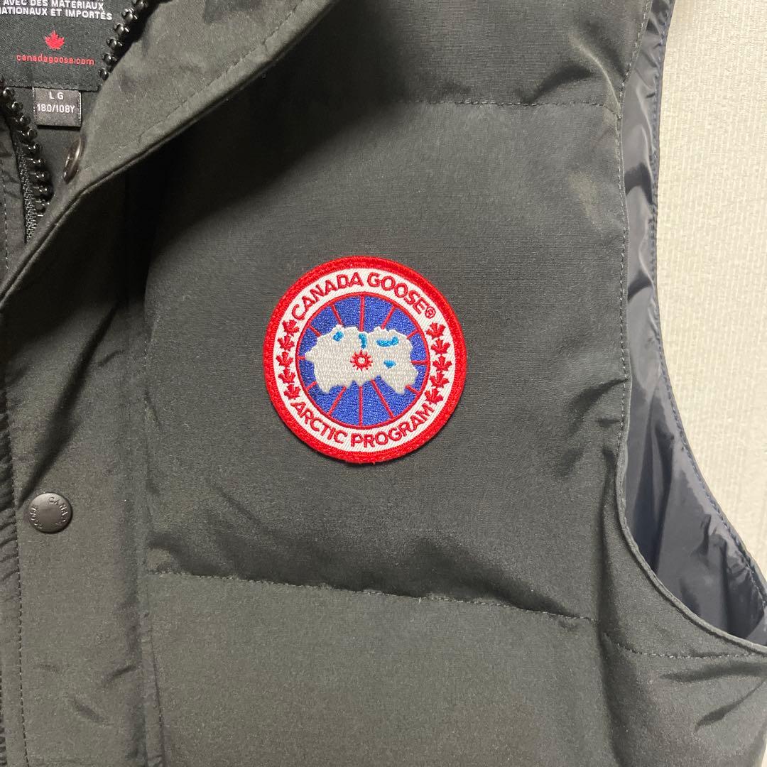 カナダグース　ダウンベスト　サイズＬ