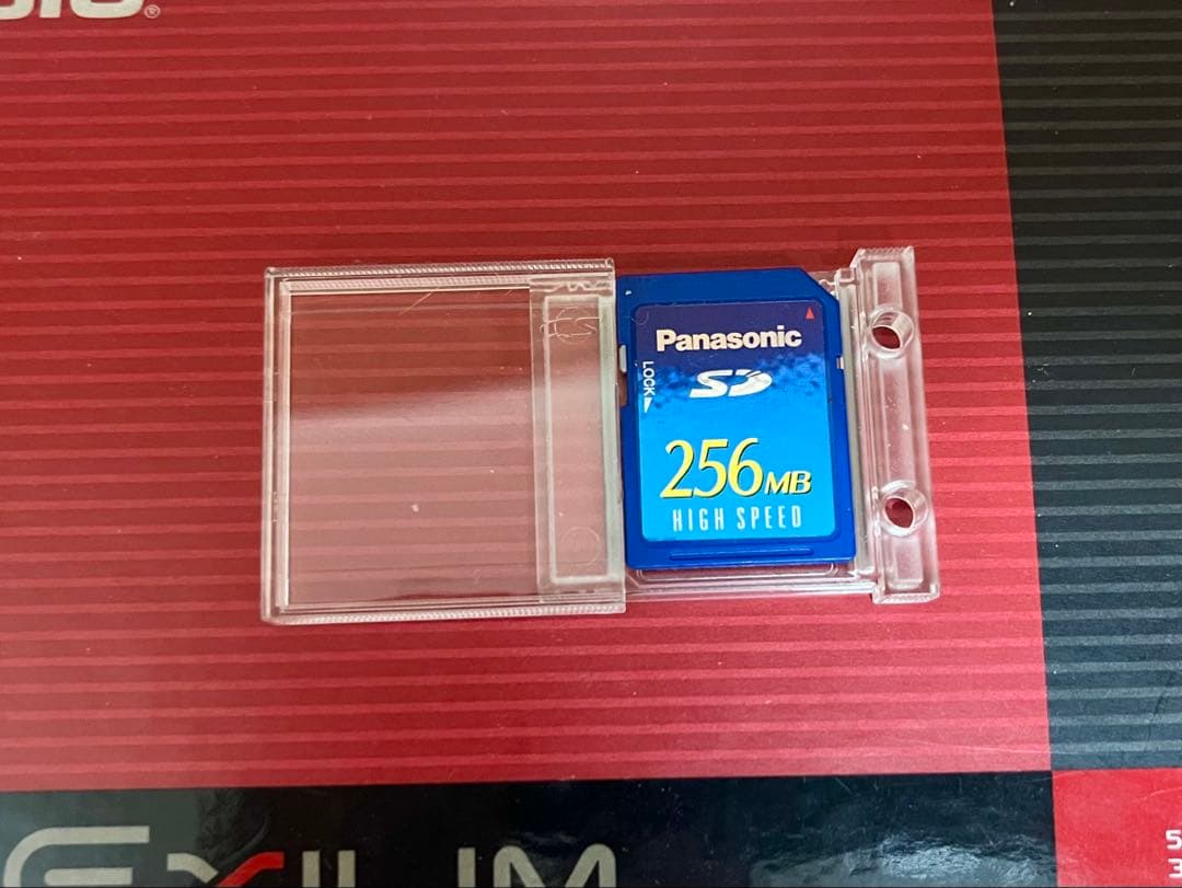 CASIO EXILIM EX-Z500 コンパクトデジタルカメラ