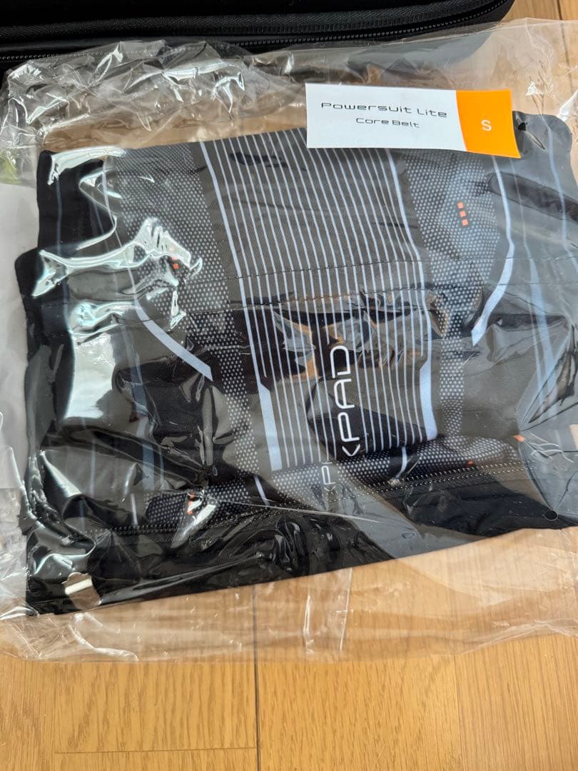 SIXPAD Powersuit Lite Core Belt Sサイズ