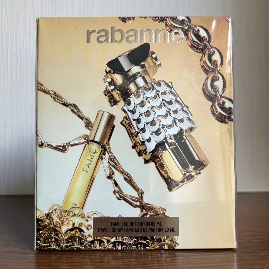 パコラバンヌ　FAME