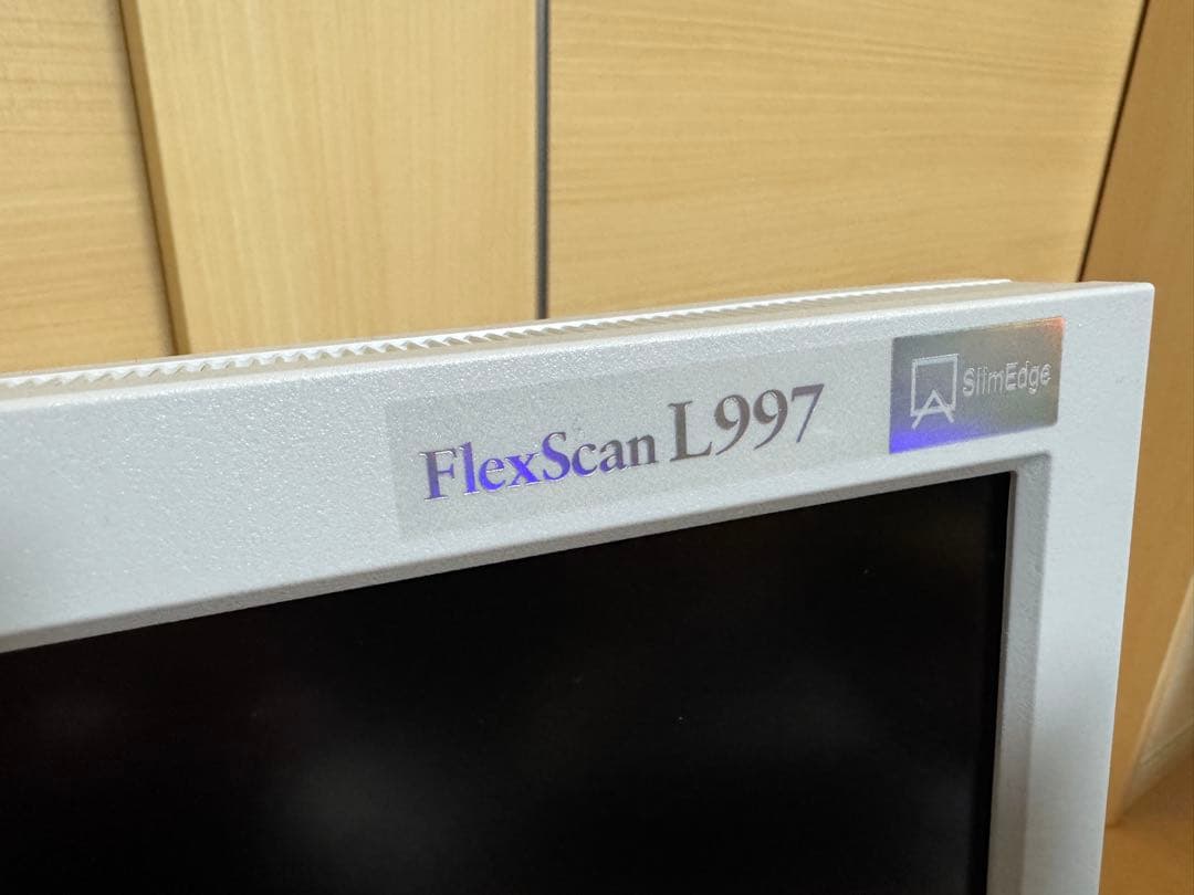 ディスプレイ・モニター本体 EIZO FlexScan L997-GY