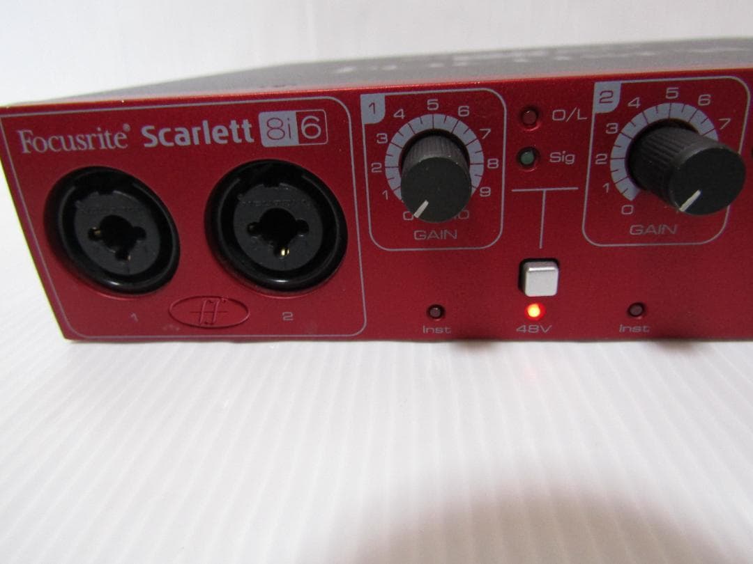 Focusrite Scarlett 18i6 オーディオインターフェース