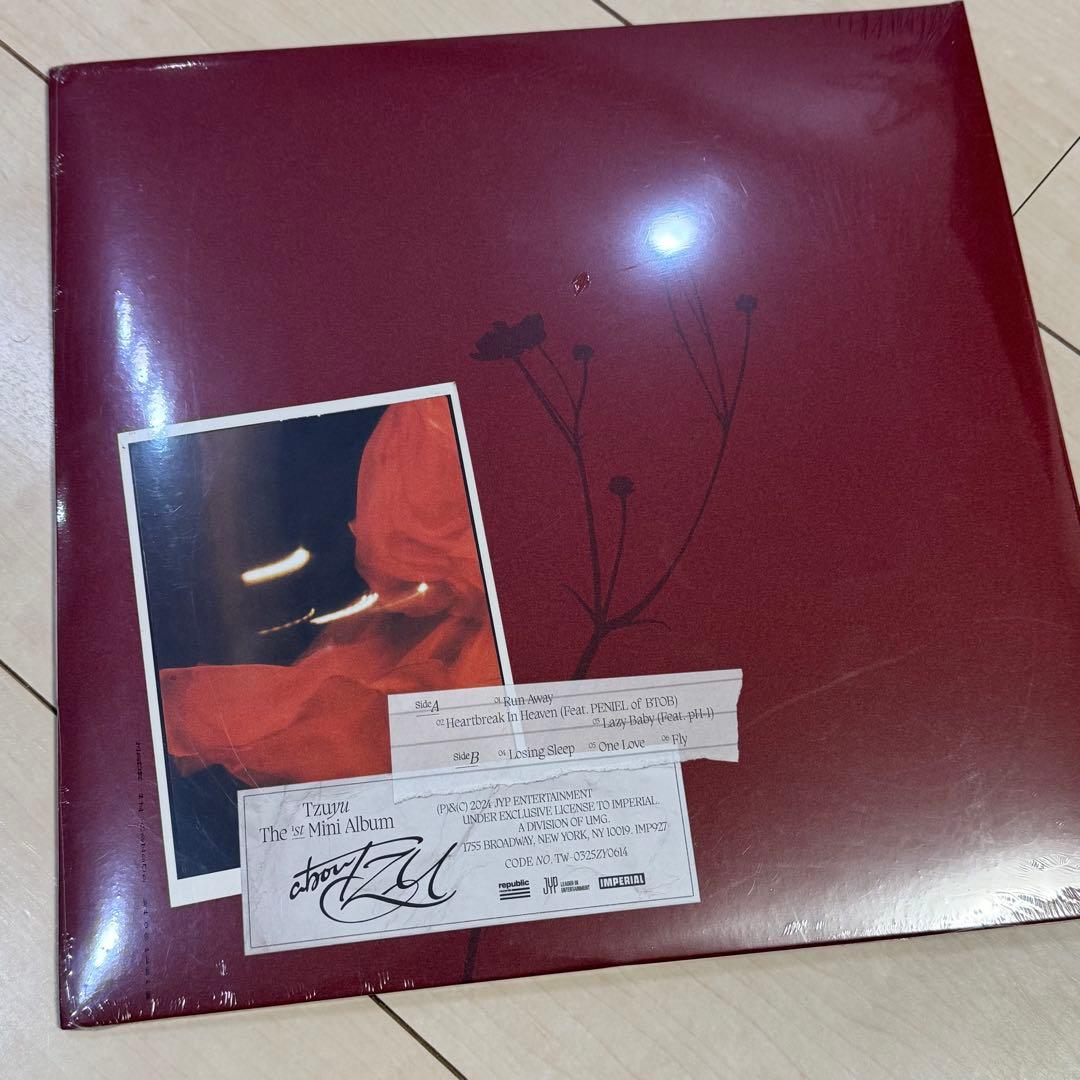 TWICE ツウィ target vinyl