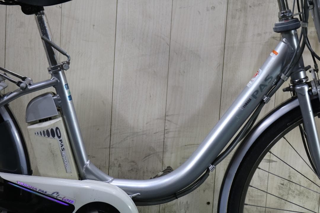 ヤマハPAS X541-0018 リチウム6AH 26型3段LED SILVER