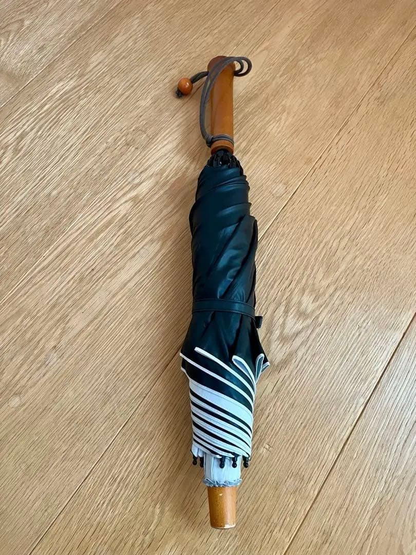 【サンバリア 100】 折りたたみ日傘 ２段折 / ボーダー ブルー