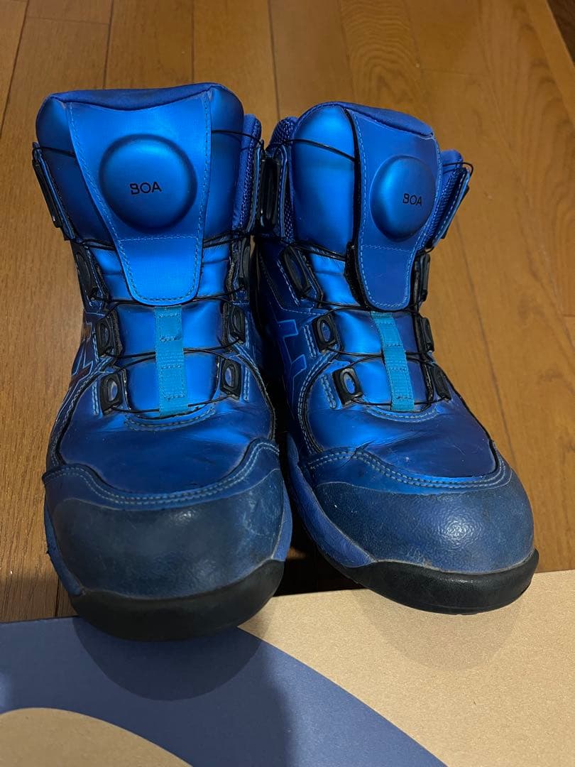 asics CP304限定希少色ハイカット安全靴 青