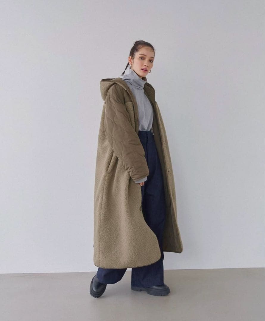 alexia stam コート