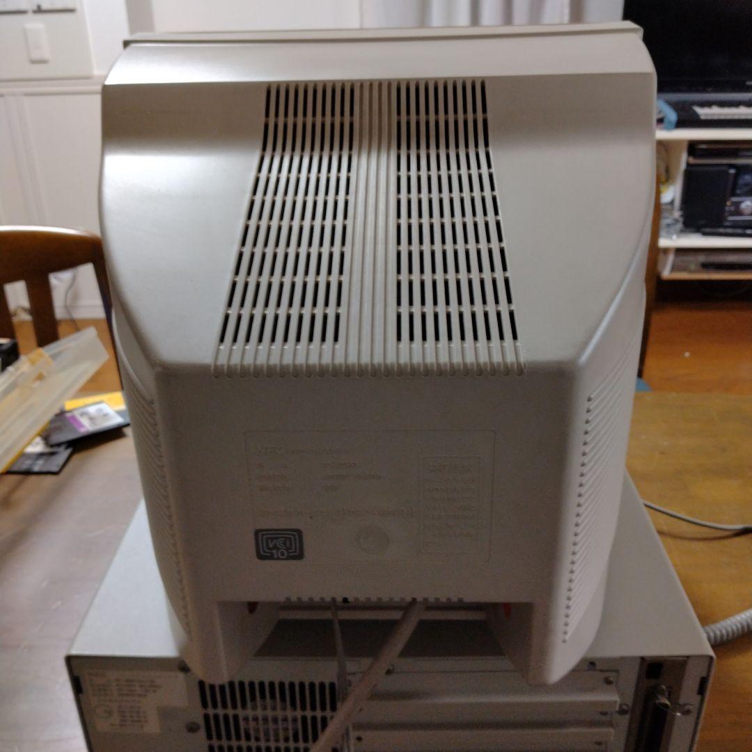 ■NEC PC-KD853 ブラウン管モニター 14インチ .31mm ジャンク