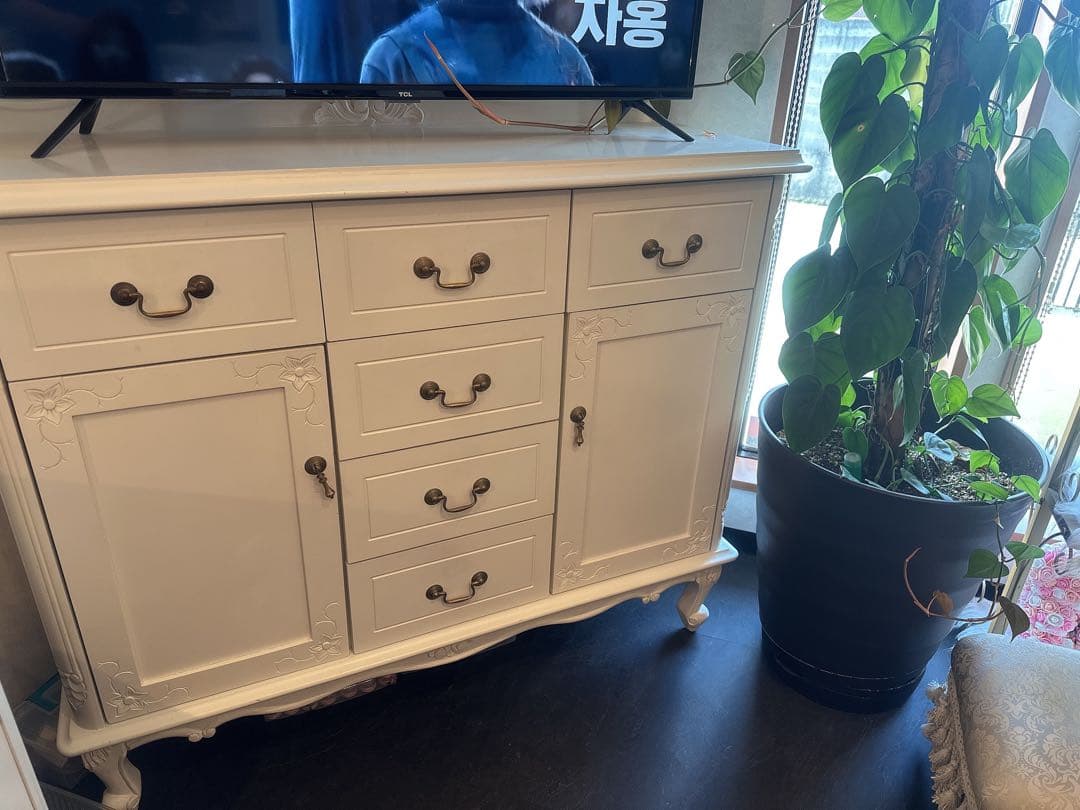 ホワイト木製クラシックチェスト