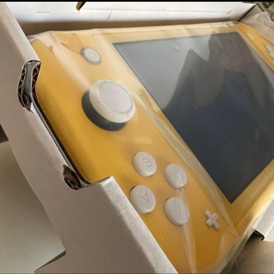 【新品未使用】NINTENDO SWITCH LITE イエロー【最終値下価格】