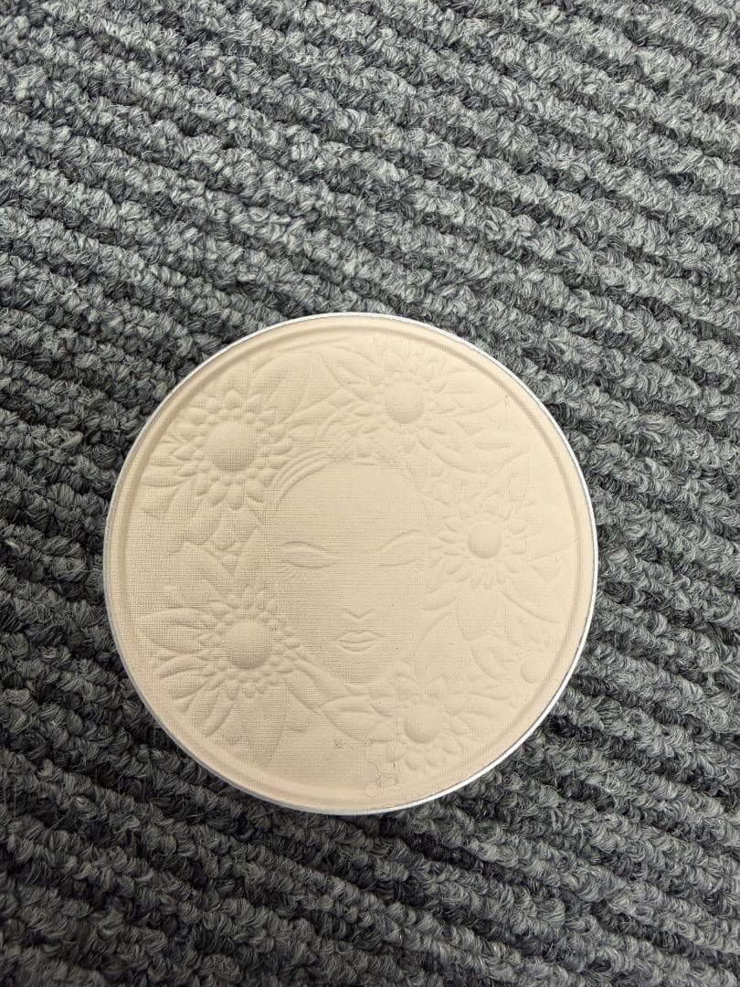 コスメデコルテ　フェイスパウダー Ⅳ ２１g