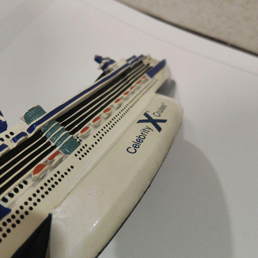 豪華客船　模型　置物　セレブリティサミット　クルーズ船