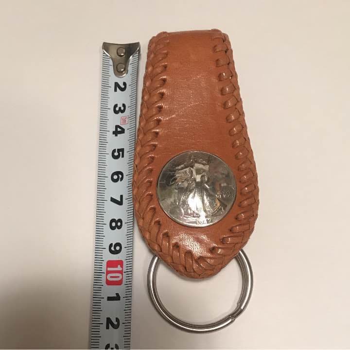 ALZUNI 本革ベルトループキーホルダー