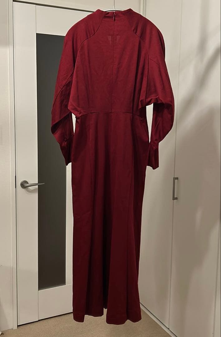 マメクロゴウチ V-Neck Classic Cotton Dress