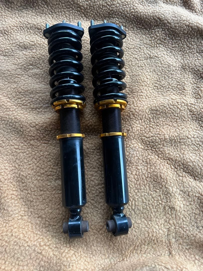 調整可能ショックアブソーバー2本セット
