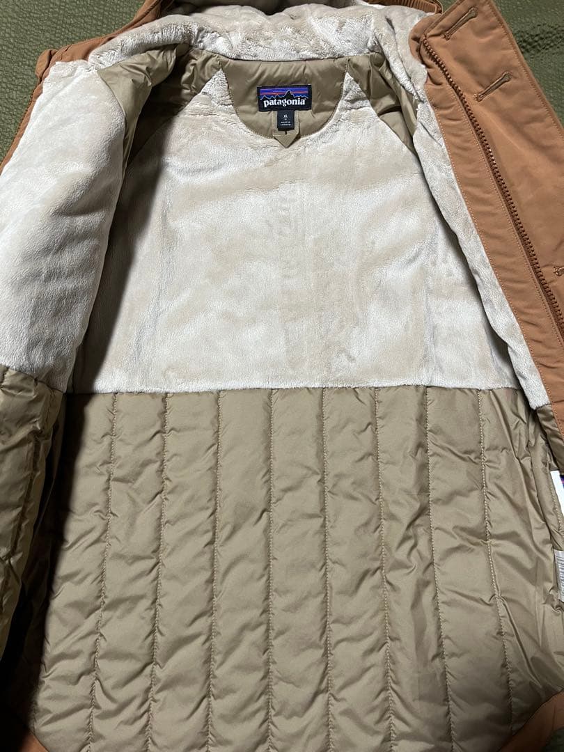 patagonia ボーイズ・インサレーテッド・イスマス・ジャケット