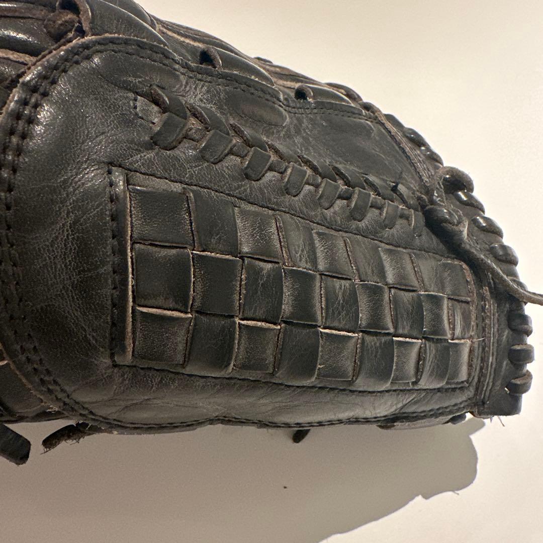 asics ゴールドステージ　軟式野球グローブ 黒 レザー 編み込み　投手用