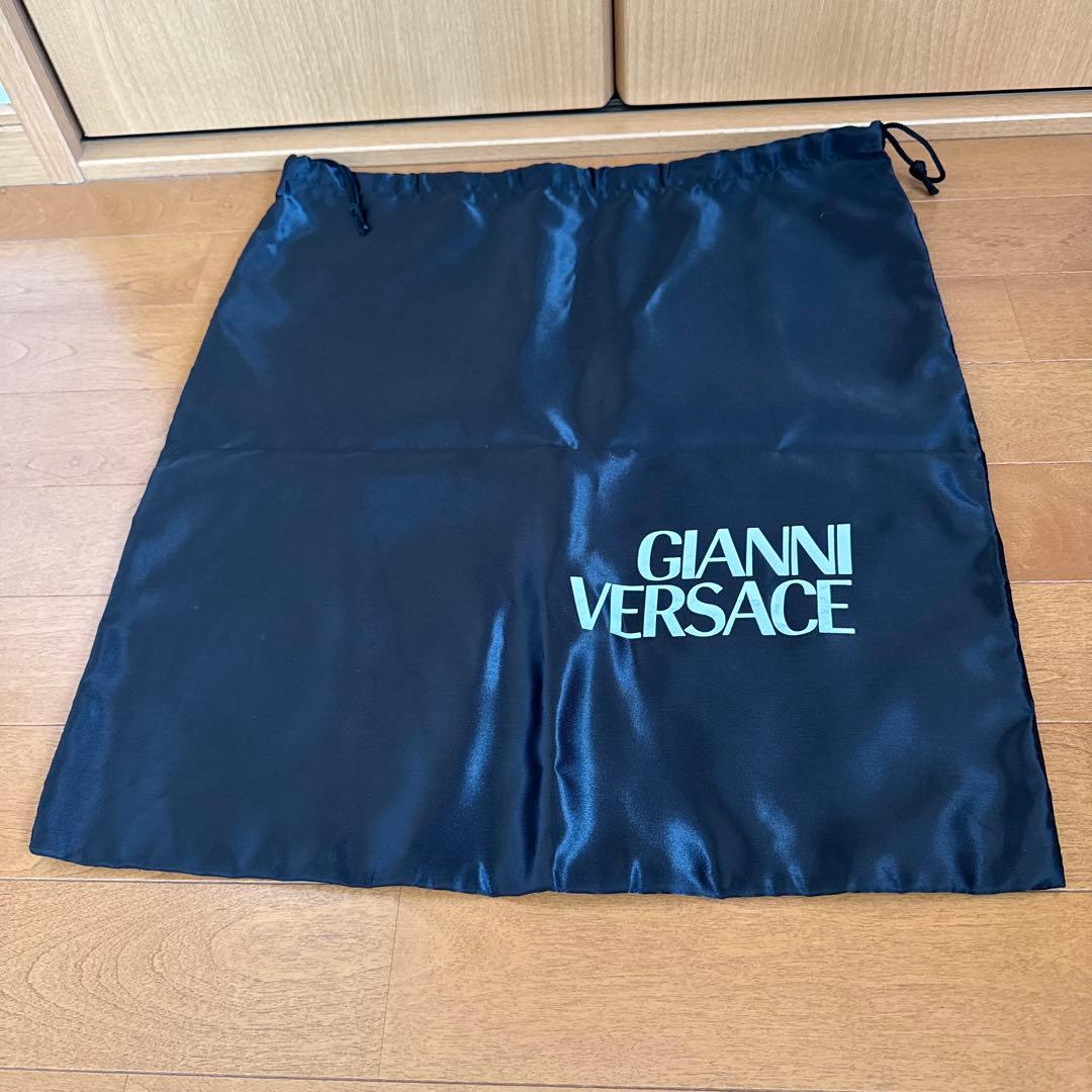 ベルサーチ　レア　バッグと巾着袋　人気　値下げしました