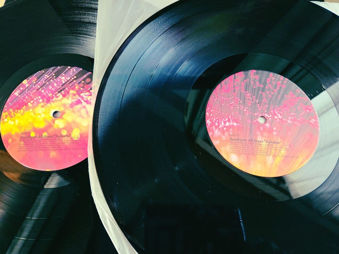 オマケ付き!サザンオールスターズ　さくら大判ポスター付き!2LP!