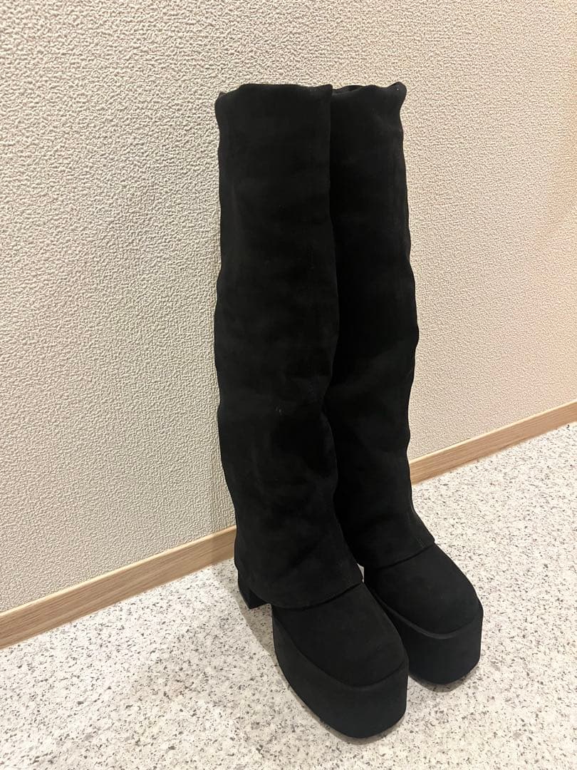 【新品】EMODA ルーズフレアカバーフィットブーツ