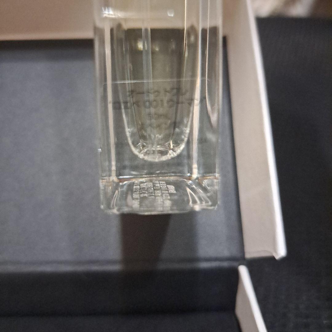 よっちゃん 未使用品 ロエベ LOEWE 001 WOMAN