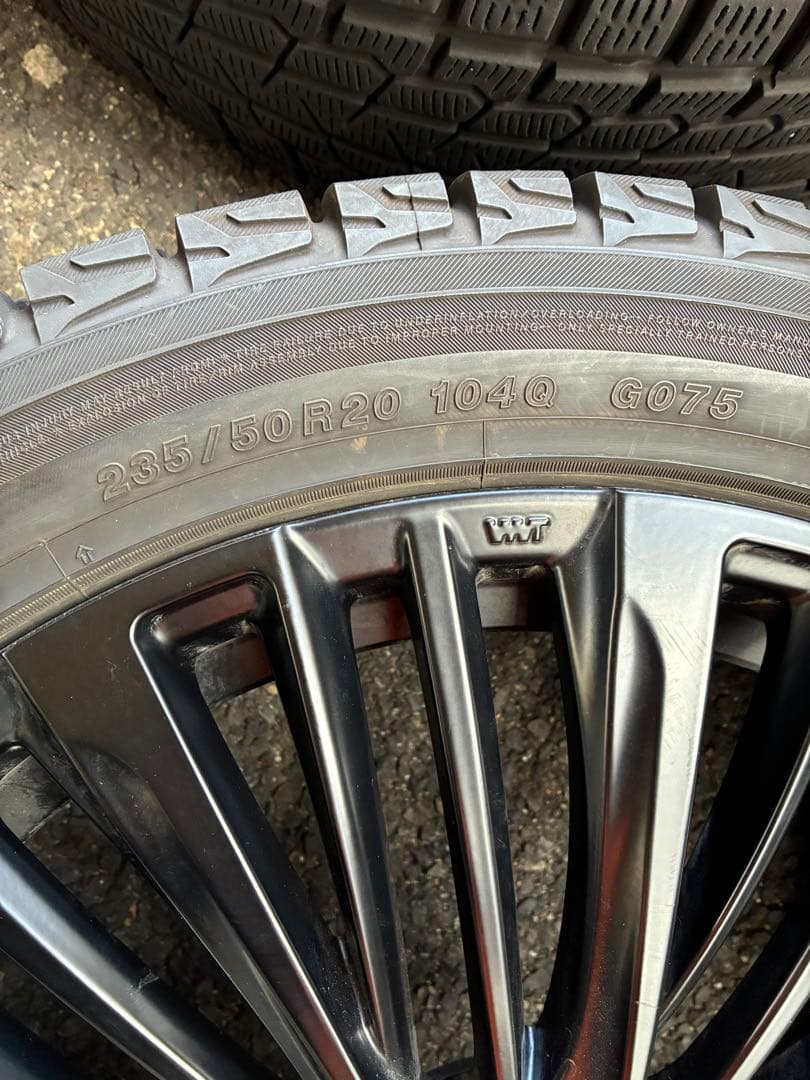 235/50R20 4本 バリ溝 スタッドレス ホイールセット レクサス NX