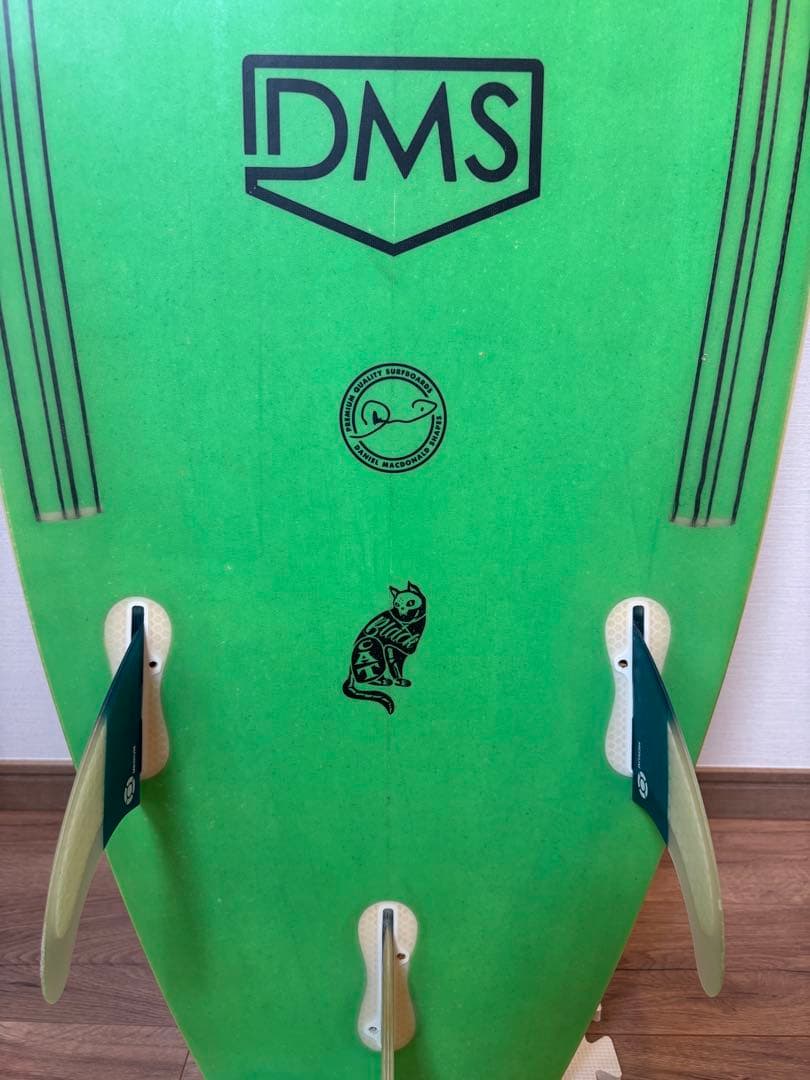 DMS サーフボード ブラックキャット　5.10