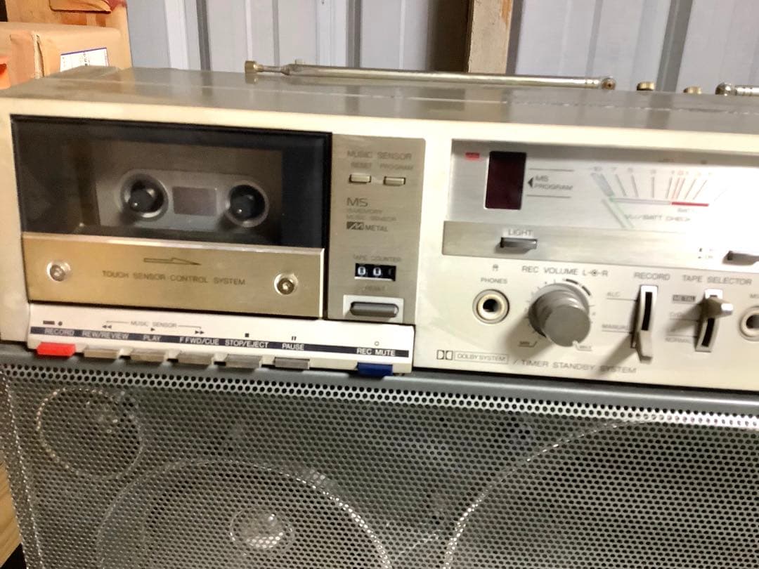 [z718]AIWA ラジカセ