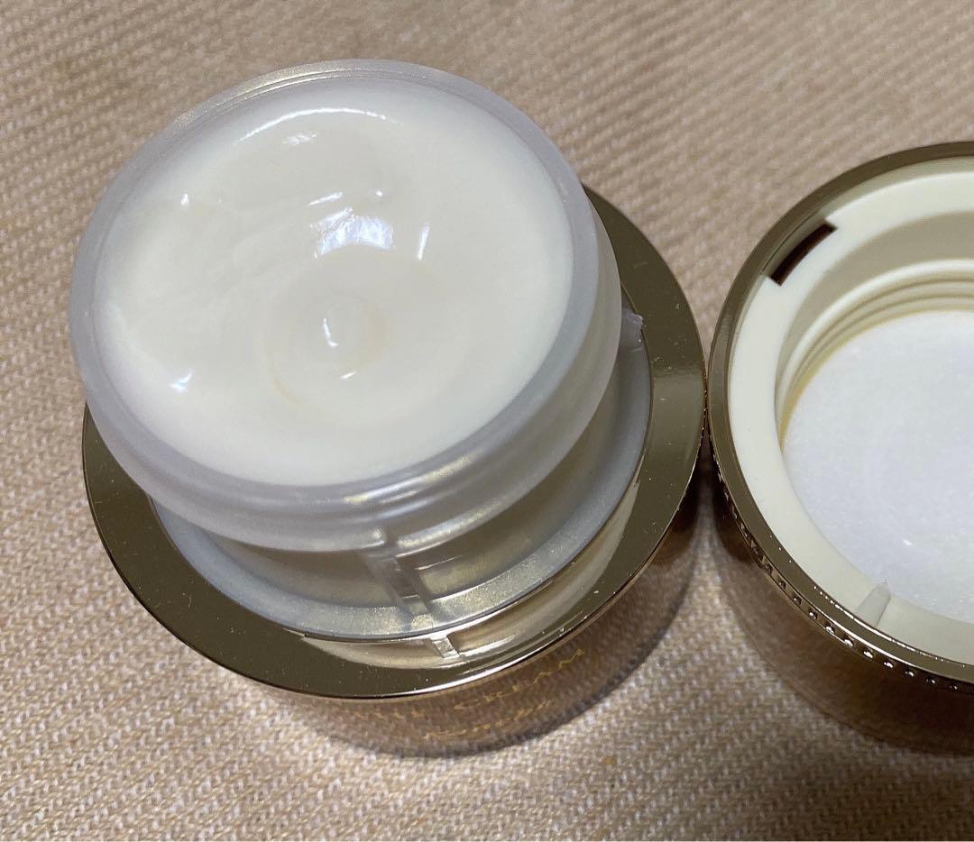 トワニー センチュリー ザ・クリーム 美品