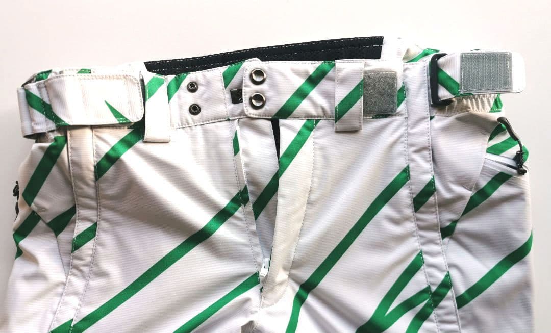 MIZUNOスノーボードパンツ ホワイトとグリーンストライプ 男性用M