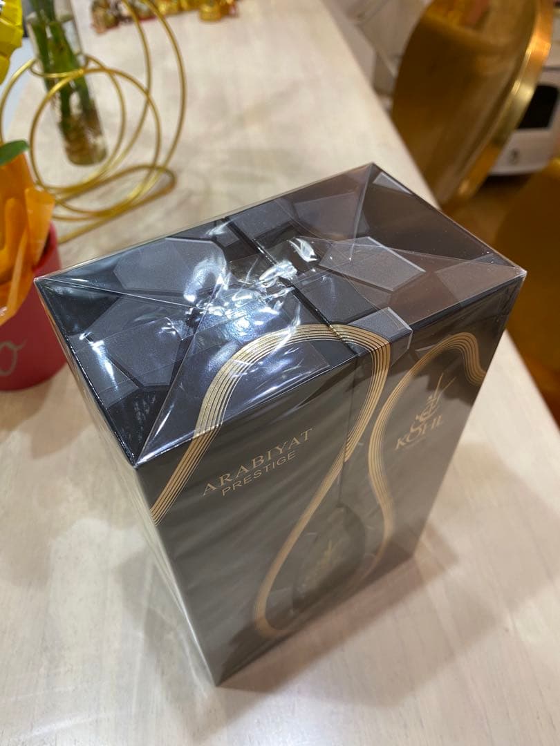 香水(男性用) Arabiyat Prestige Kohl Opulence