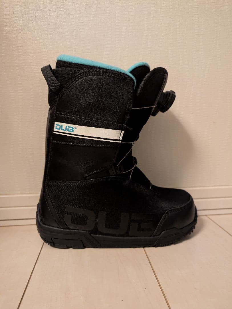 美品：dub スノーボードブーツ ブラック/ターコイズ