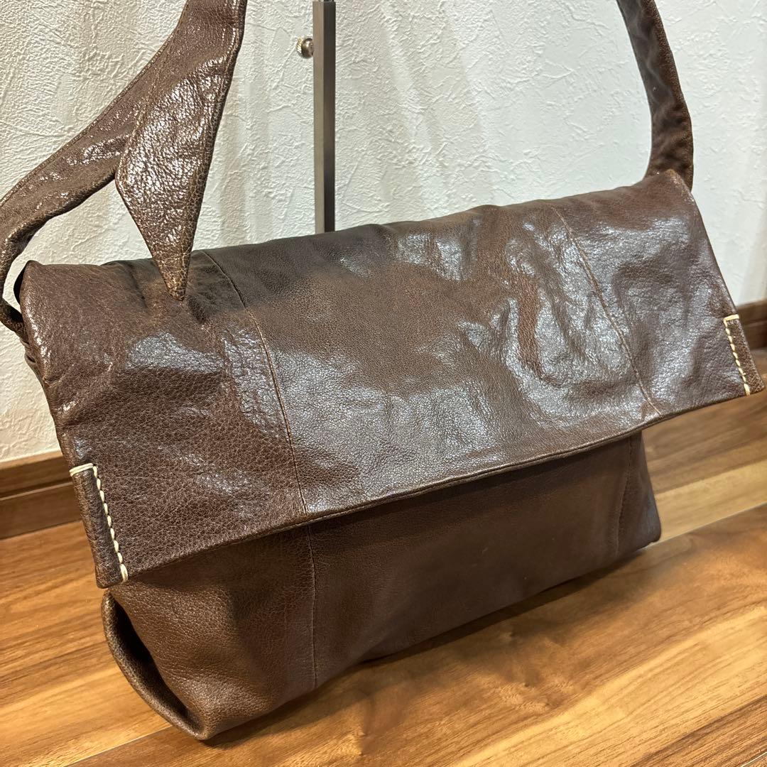 【美品】ゲンテン genten レザー 本革製 ショルダーバッグ メンズ 大容量