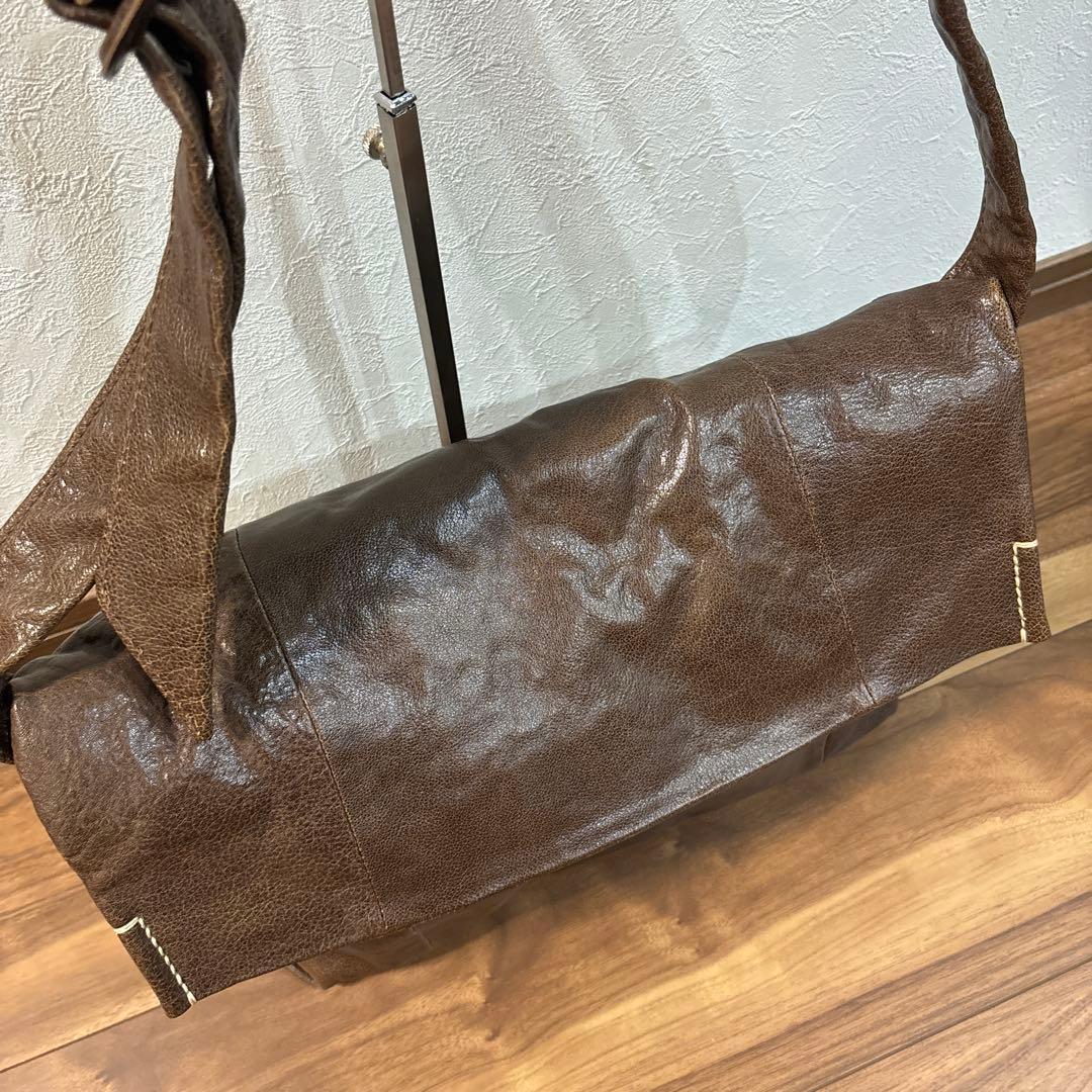 【美品】ゲンテン genten レザー 本革製 ショルダーバッグ メンズ 大容量