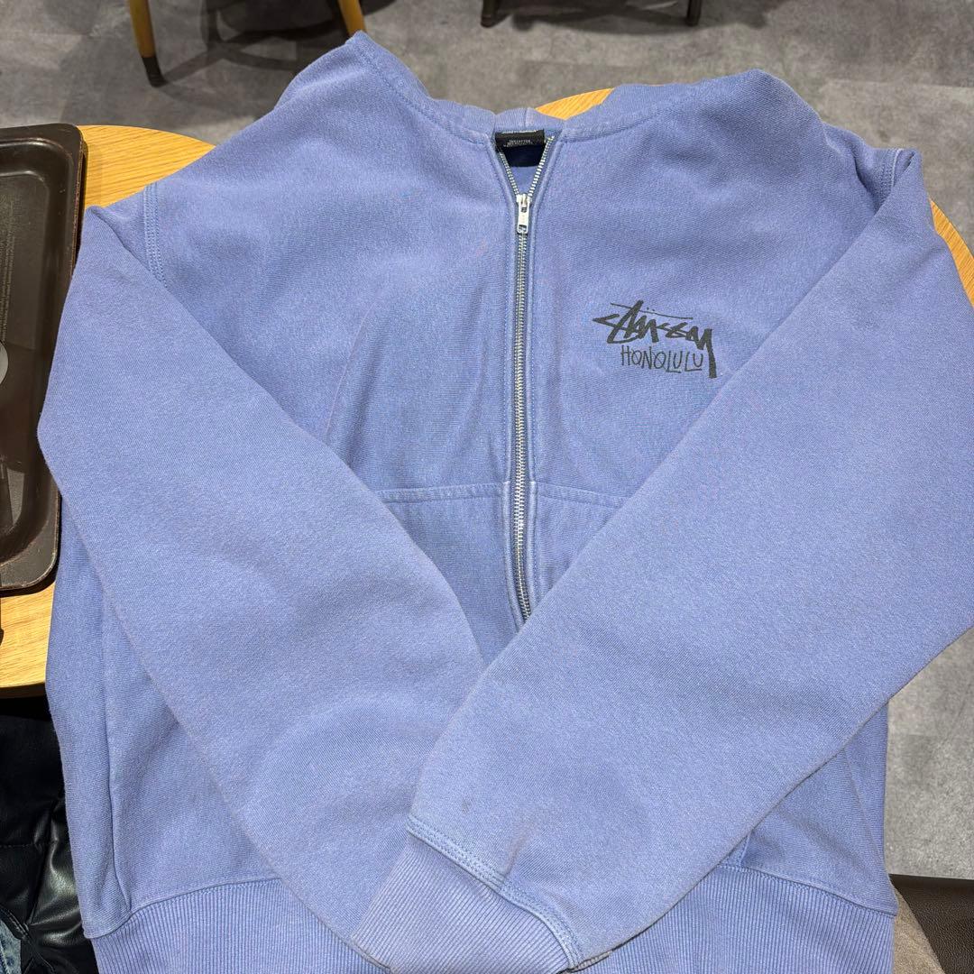 STUSSYパーカーhonolulu（ハワイ限定）