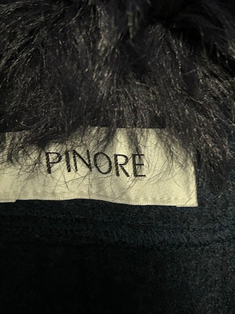 PINORE 羊毛ファー付きウールジレ