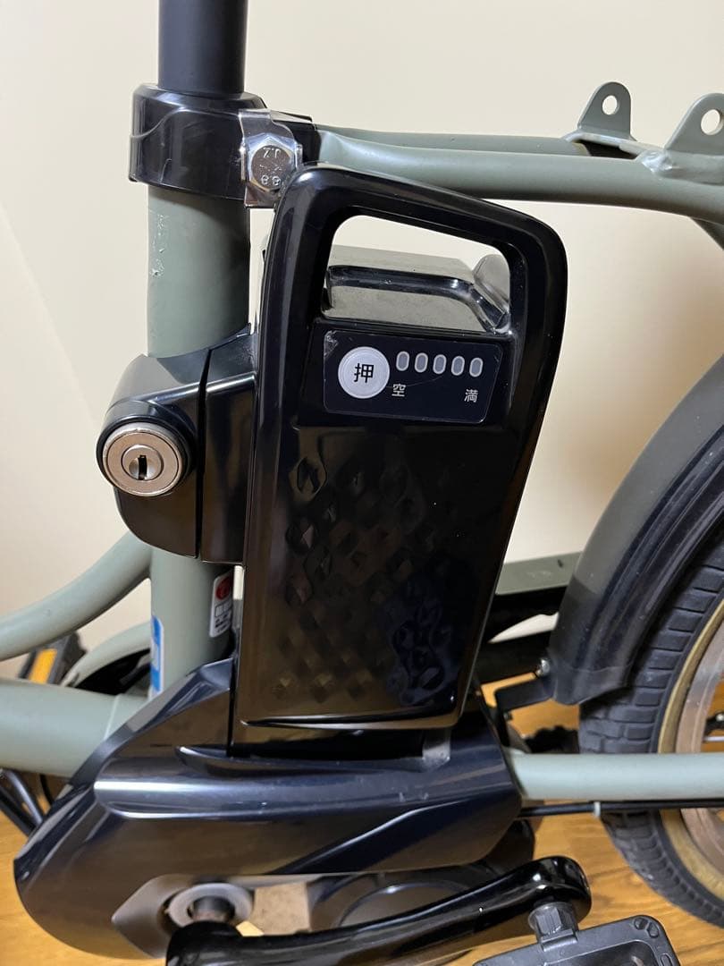 Panasonic 電動アシスト自転車 グレー 前カゴ付き