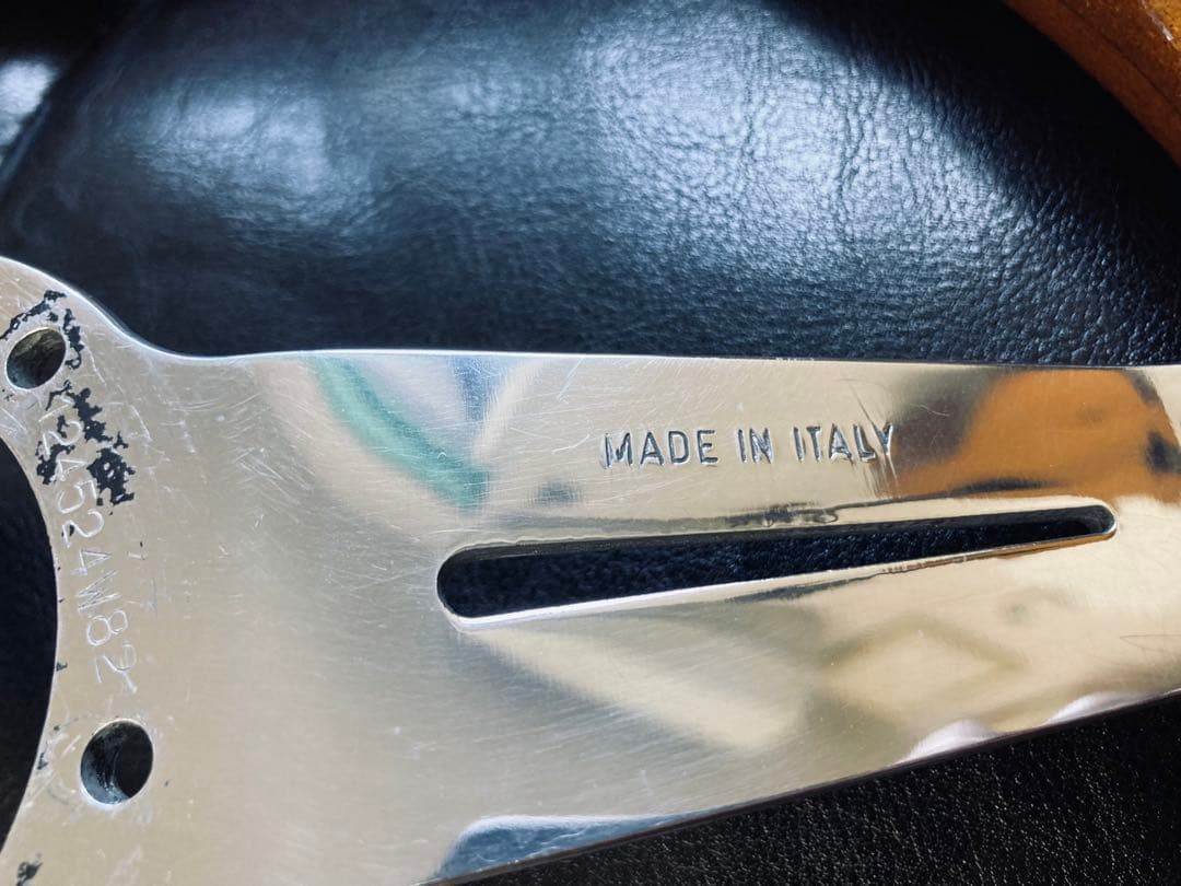 ナルディ 32.5cm ウッドステアリング ホーンボタンリングセット NARDI