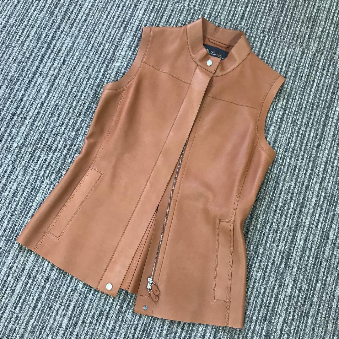 Loro piana ロロピアーナ ベストトップス