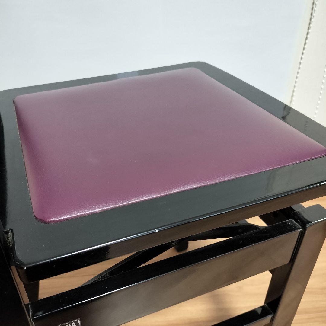 ヤマハ　ピアノトムソン椅子 黒　紫の座面