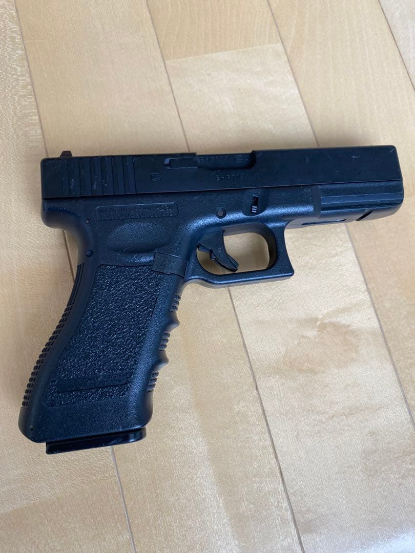 最終お値下げGlock 18C バッテリー付き動作確認済み！100連マガジン✖️2