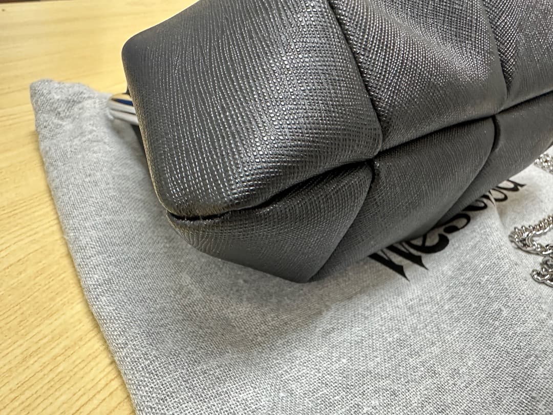 Vivienne Westwood ブラックがま口バッグ