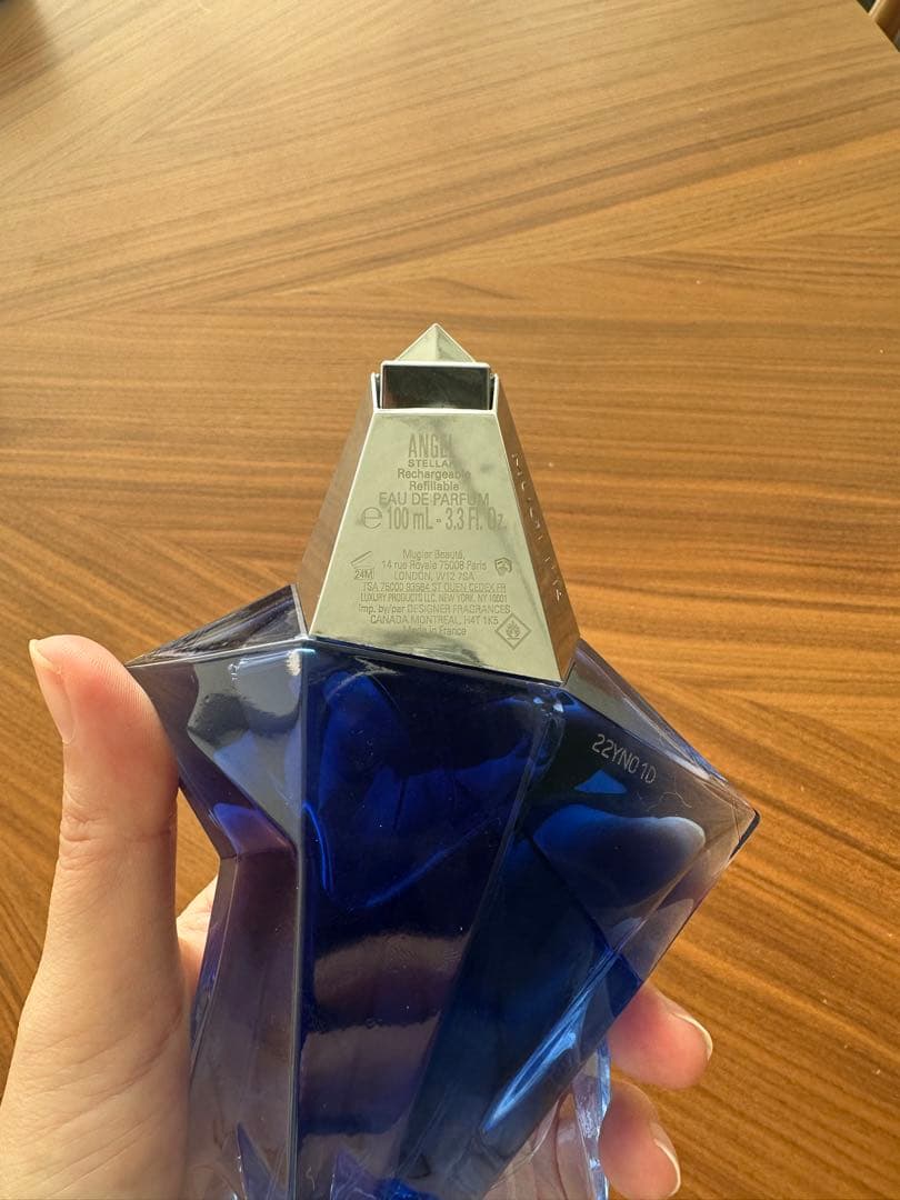 ティエリーミュグレー香水 100ml 星型ボトル