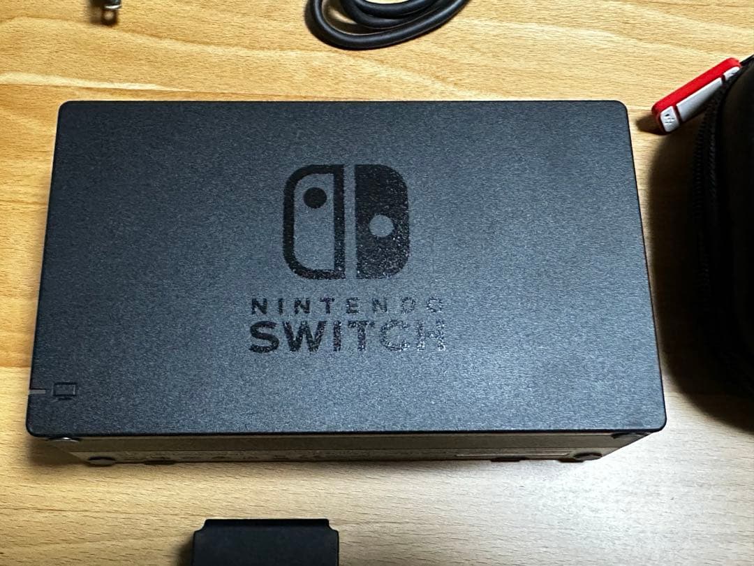 Nintendo Switch 本体 (ニンテンドースイッチ)