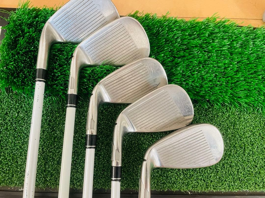 TaylorMade SIM アイアンセット レディース8.9.P.A.S