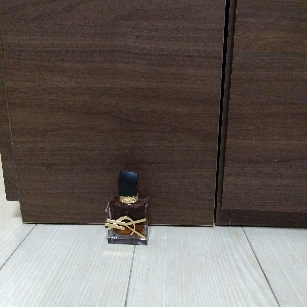 【ココナッツ】イヴサンローラン　香水　リブレ ルパルファム