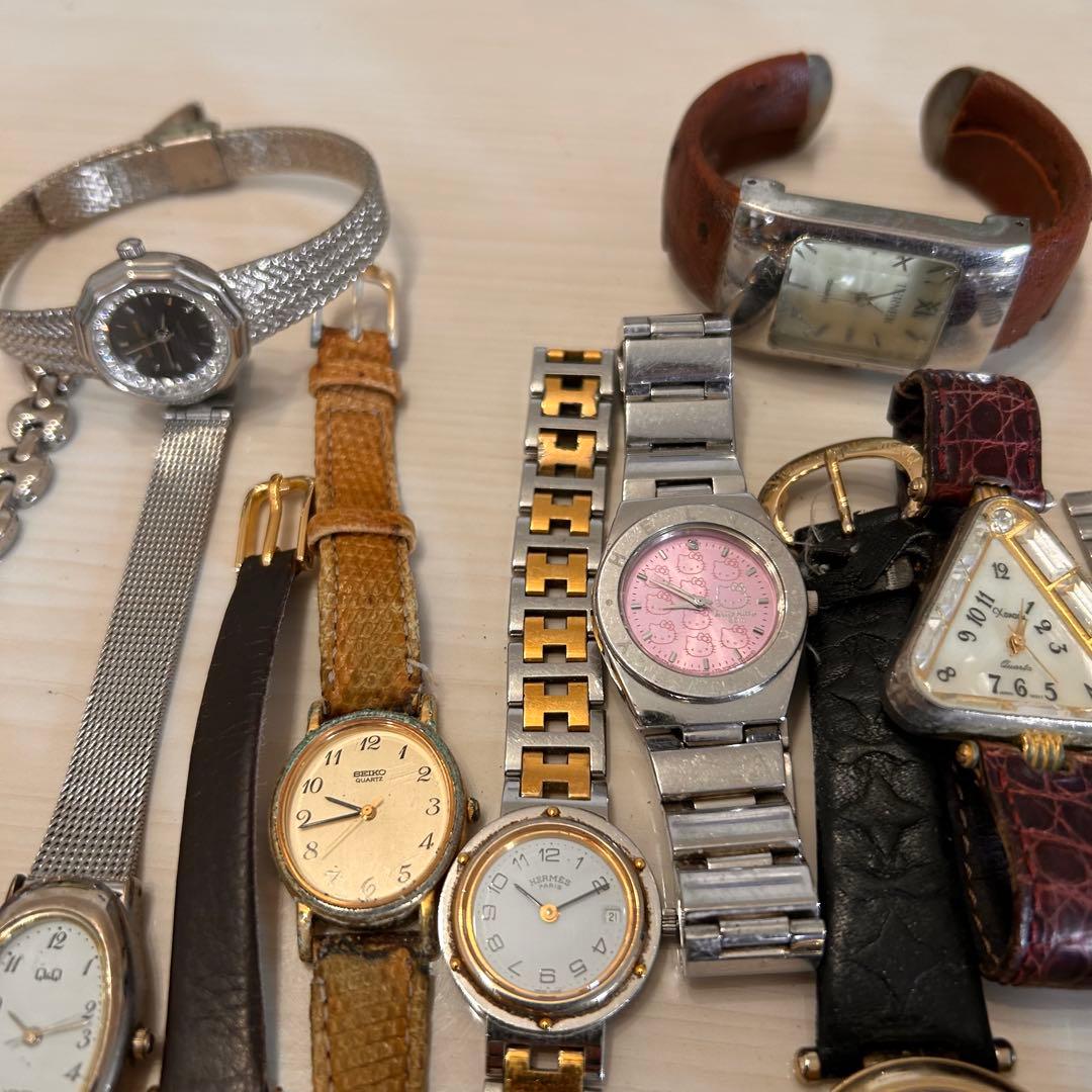 レディース腕時計　ジャンク品28個まとめ売り