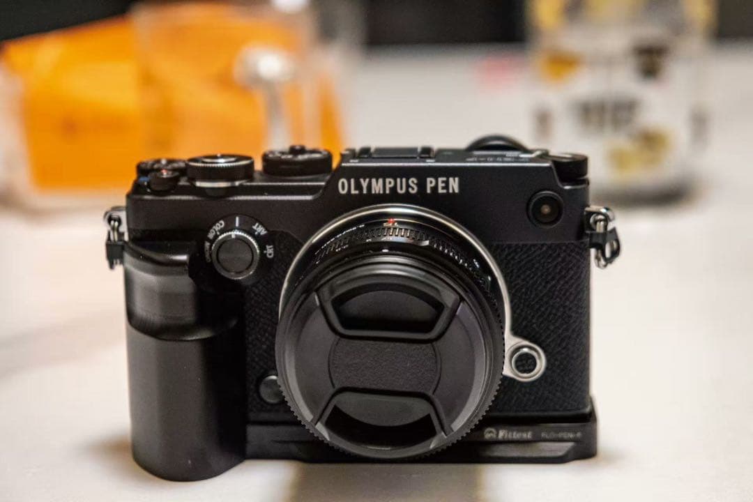 olympus pen-f （ボディのみ）