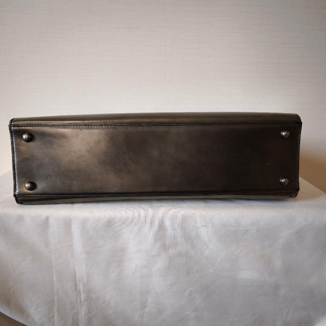 ジャンポールゴルチエ ニューローズ 薔薇 エンボス レザーバッグ